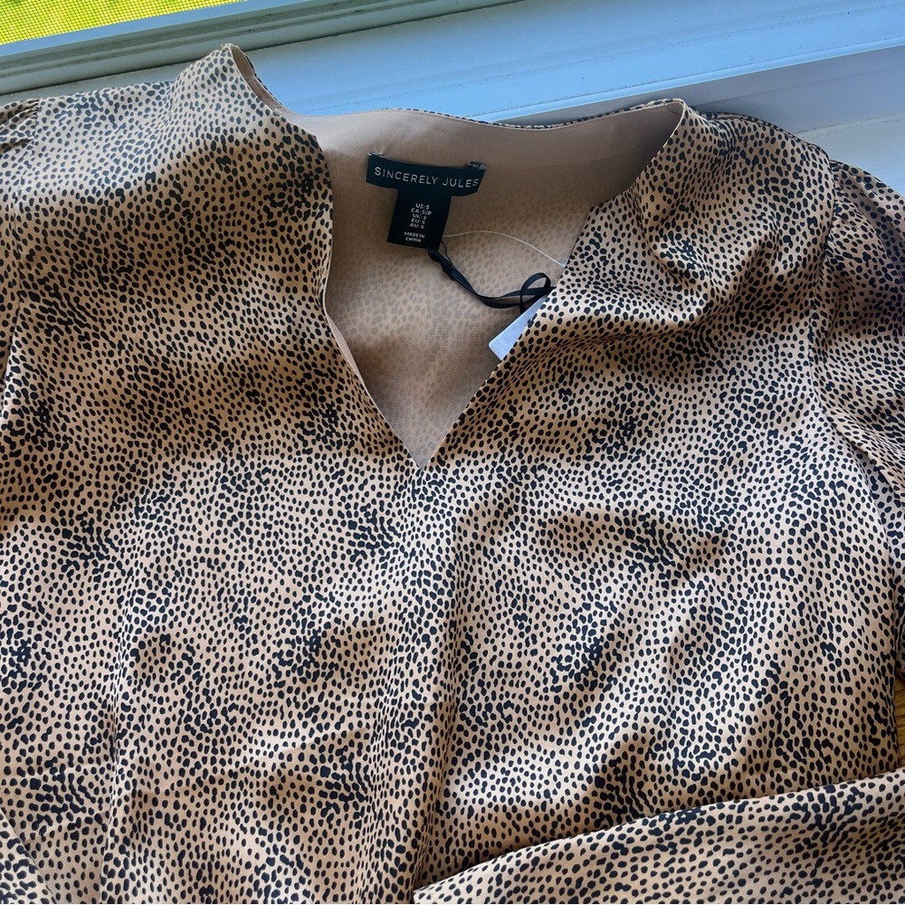 Sincerely Jules Top. NWT. Size s